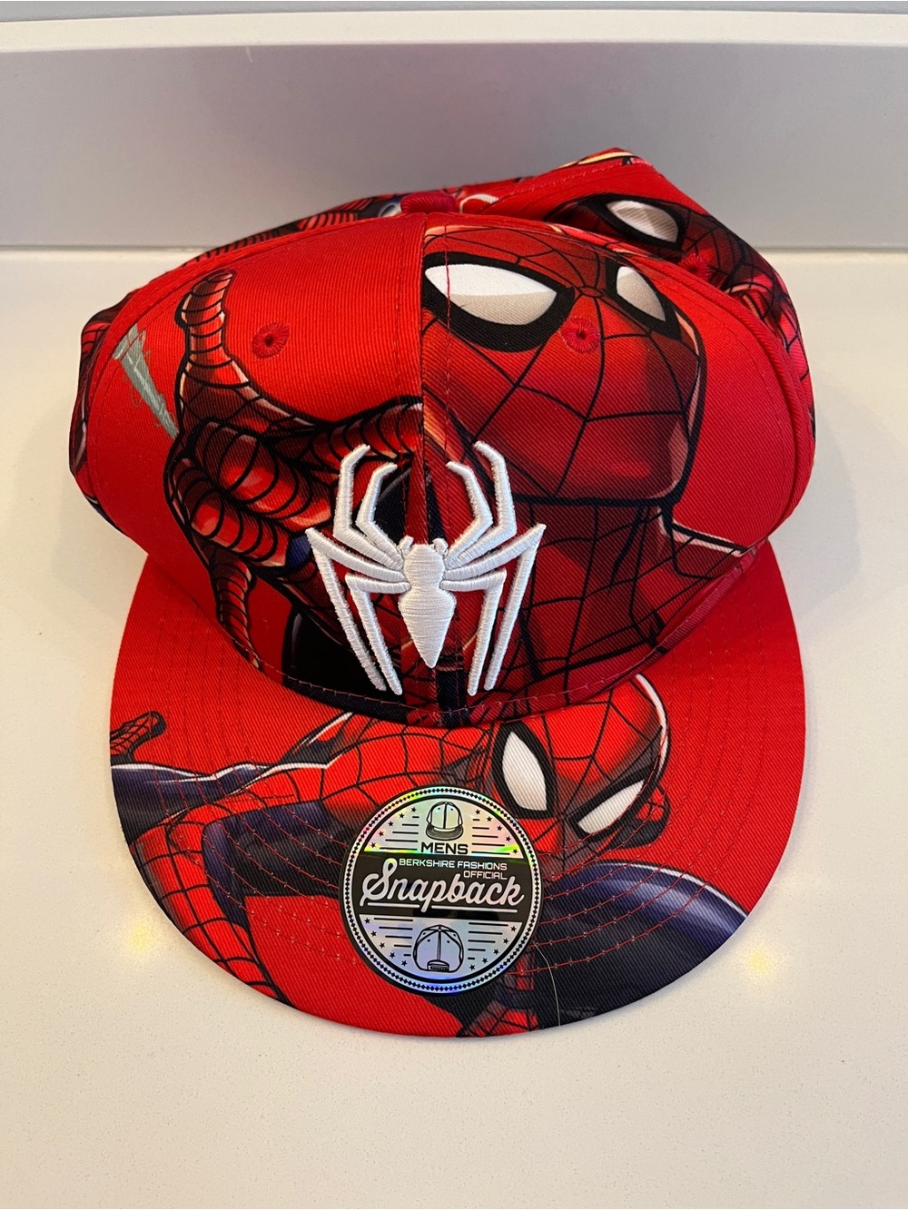 Red Spider-Man men’s SnapBack  Hat - Marvel